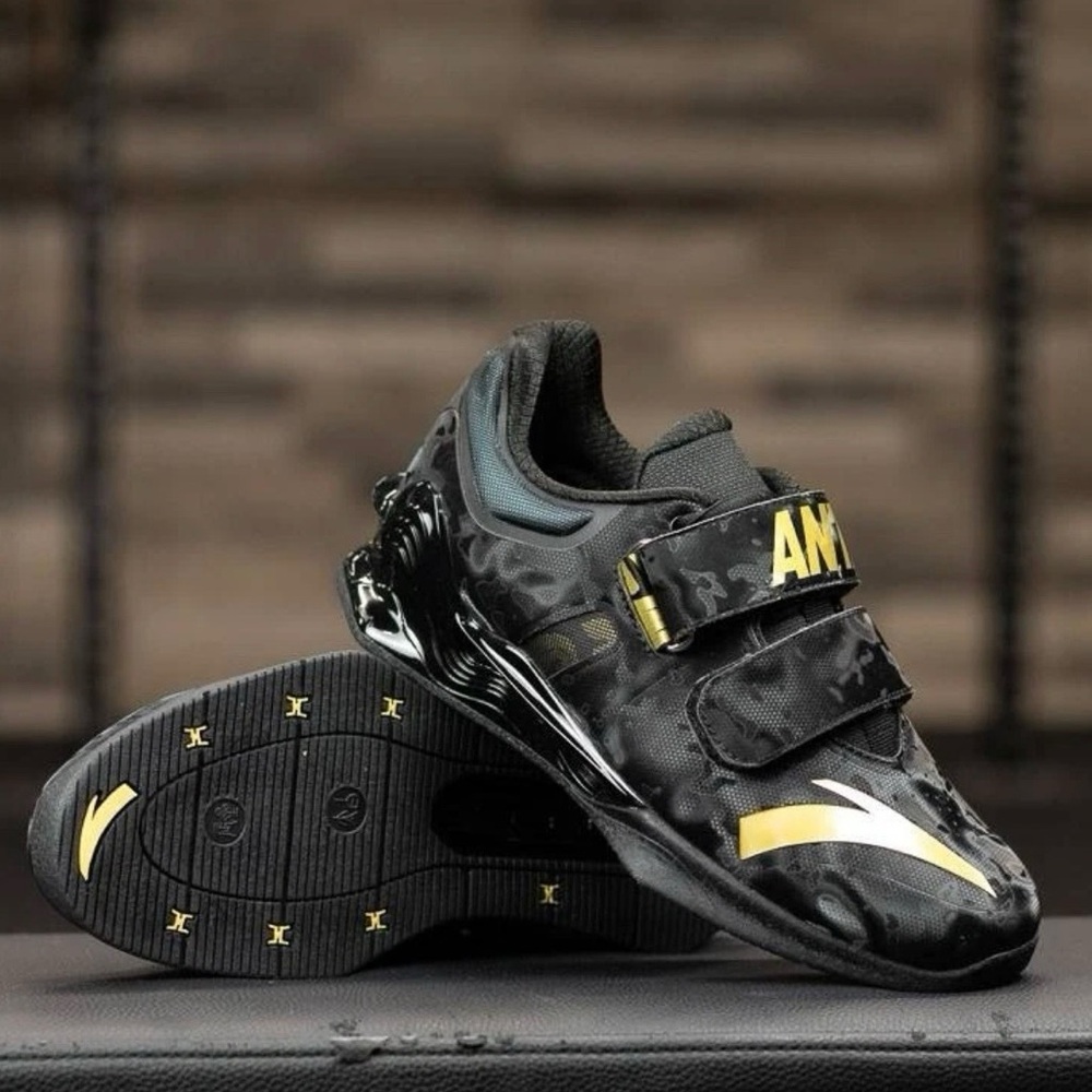 Anta 2 Black and Gold Weight Lifting Shoes Men’s U.S. Size 7
